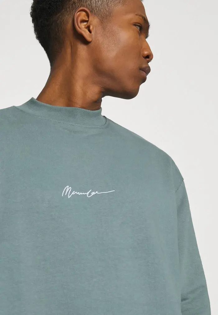 Mennace Mennace ESSENTIAL SIGNATURE HIGH NECK UNISEX – Sweatshirt – Petrol