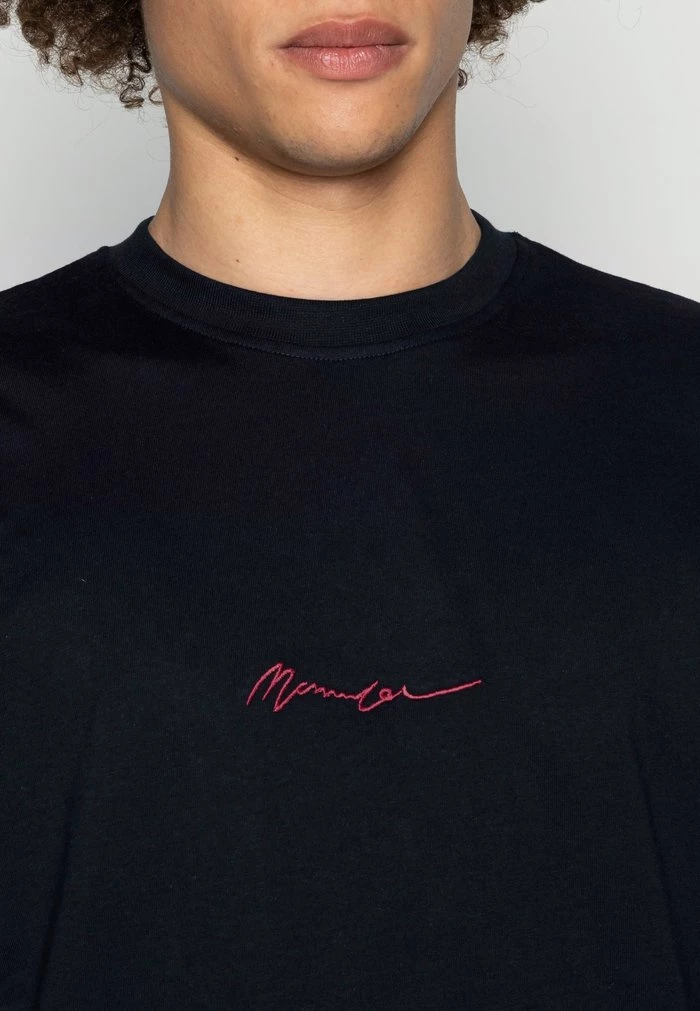 Mennace Mennace ESSENTIAL SIGNATURE TEE – Long Sleeved Top – Navy