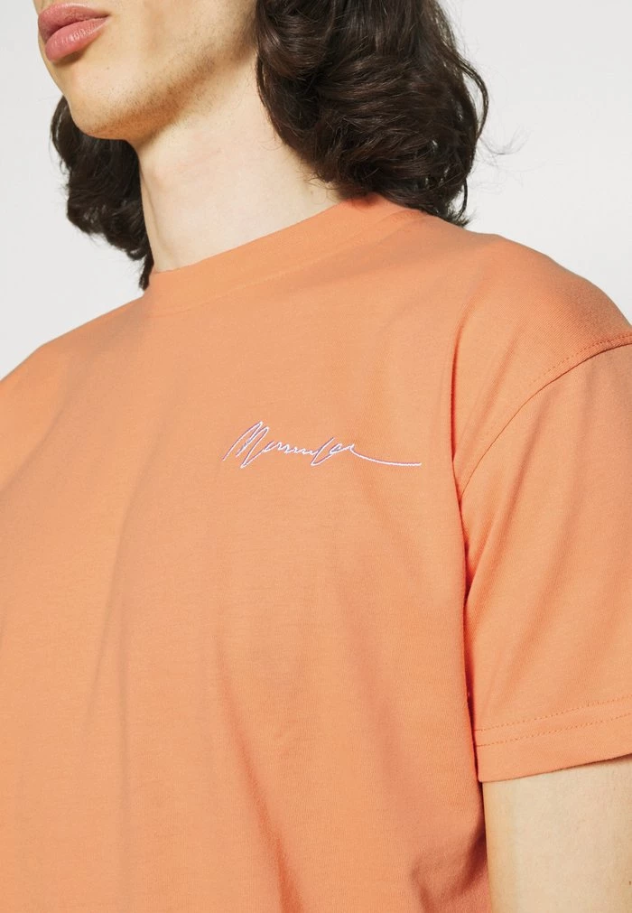 Mennace Mennace ESSENTIAL UNISEX – Print T-shirt – Peach