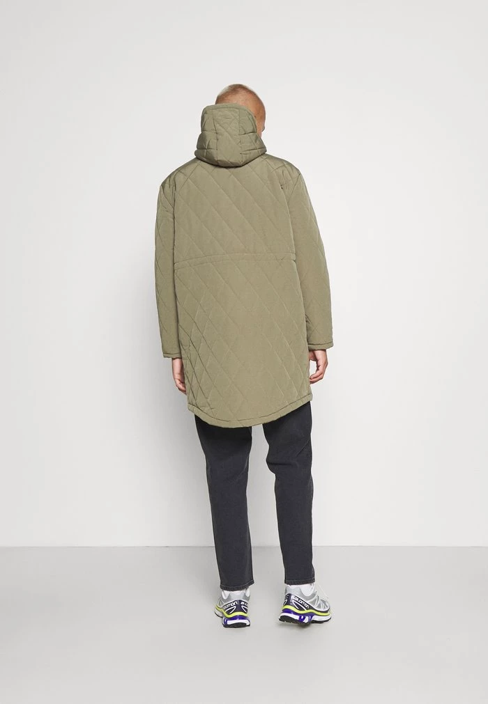 Mennace MENNACE EVIAN QUILTED JACKET – Winter Coat – Green