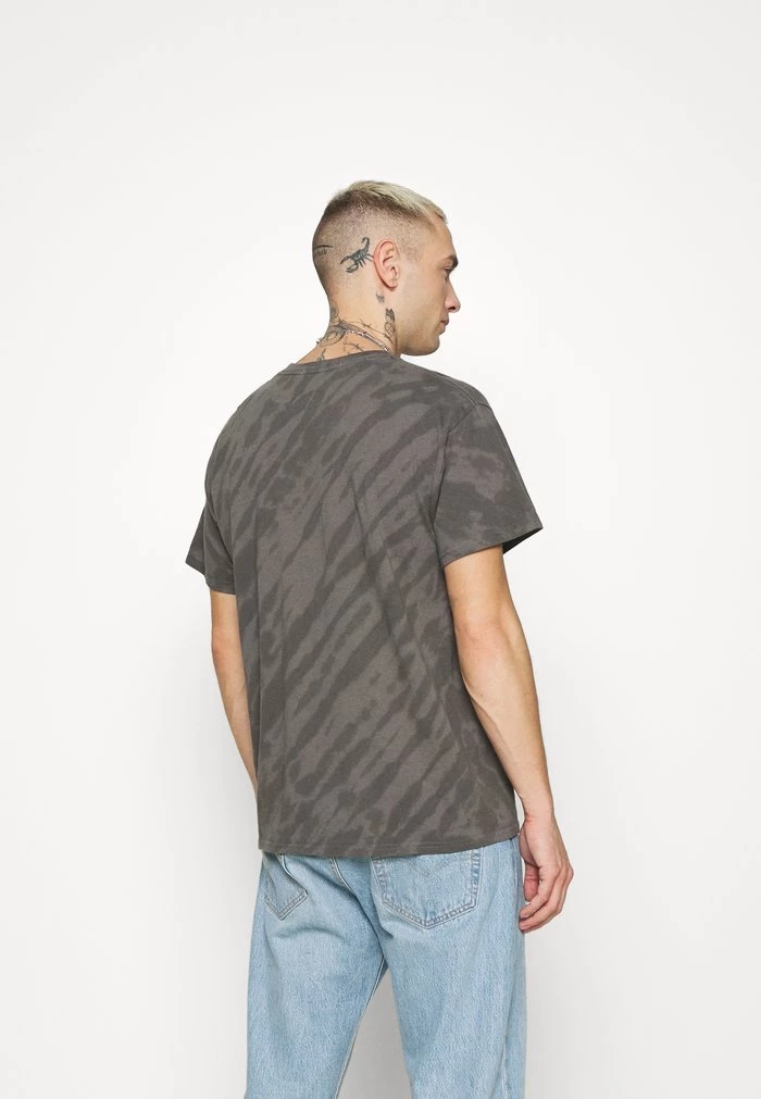 Mennace Mennace FLAMING STEED TIE DYE – Print T-shirt – Grey