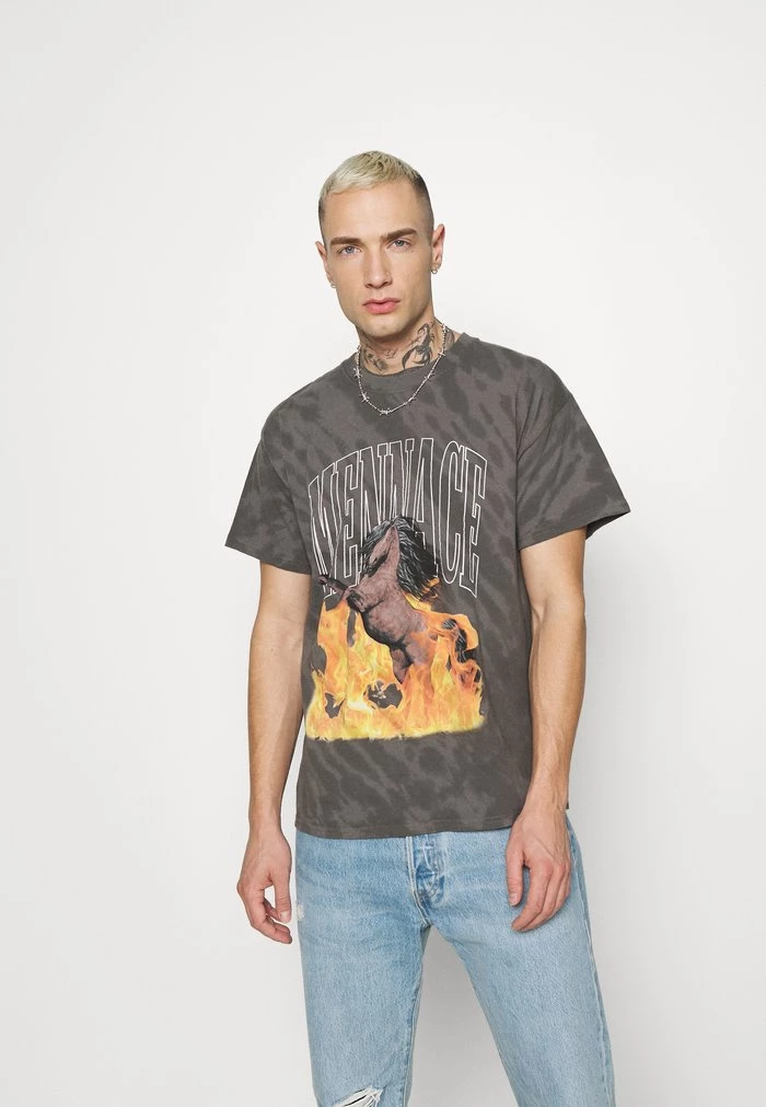 mennace Mennace FLAMING STEED TIE DYE – Print T-shirt – Grey