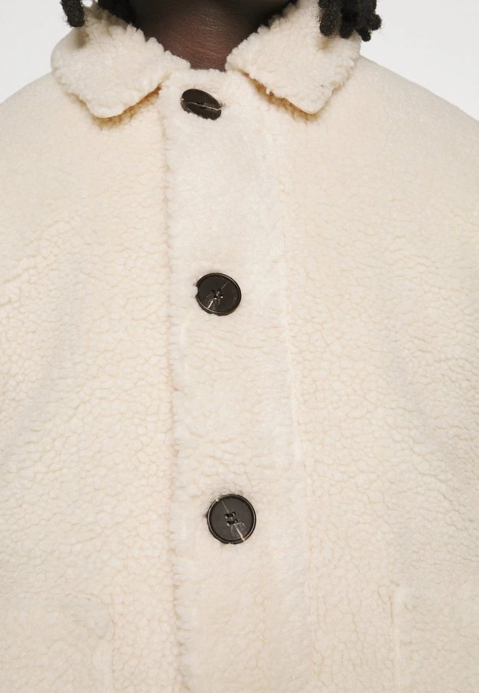 Mennace Mennace HENNESSEY BORG JACKET – Winter Jacket – Off White