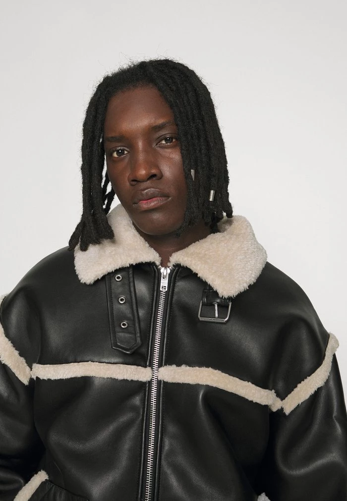 Mennace Mennace HENNESSEY EXPOSED SEAM AVIATOR JACKET – Faux Leather Jacket – Black