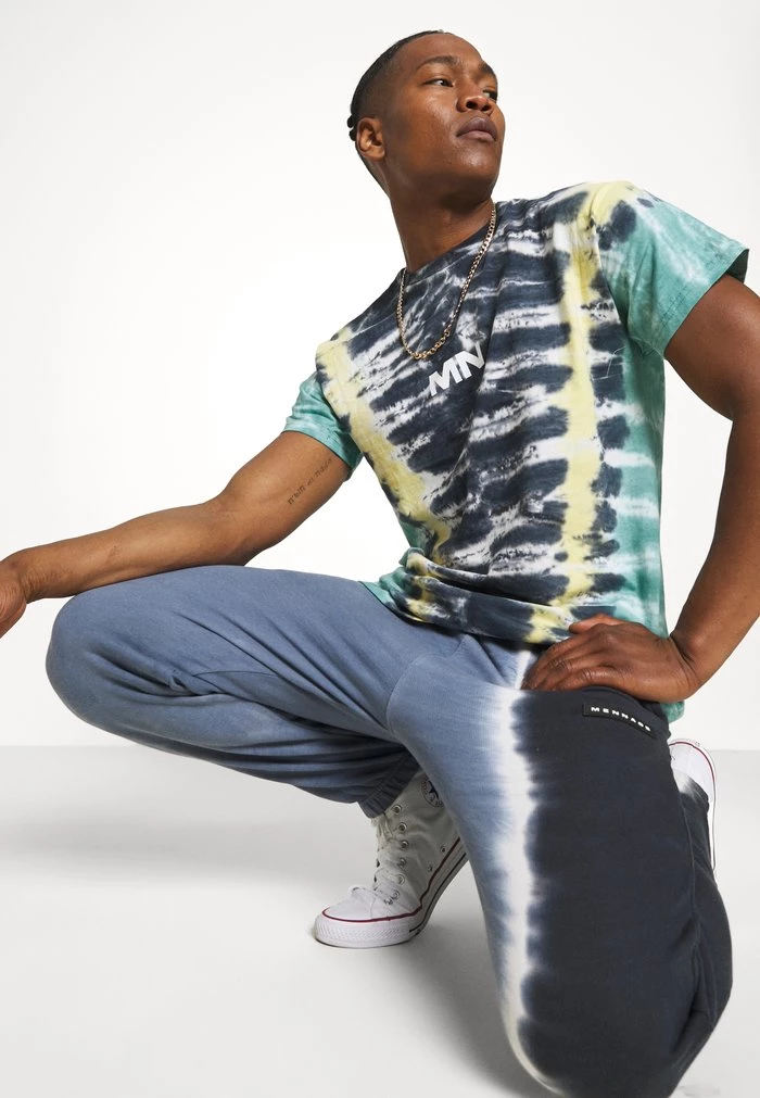 Mennace Mennace KINGSTON REGULAR – Print T-shirt – Multi