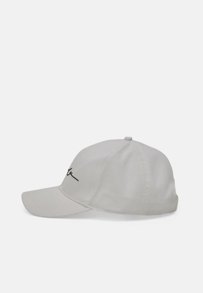 Mennace Mennace SIGNATURE BASEBALL LOGO – Cap – White
