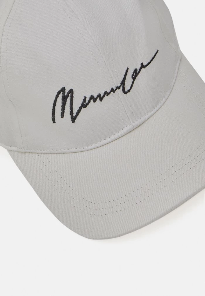 Mennace Mennace SIGNATURE BASEBALL LOGO – Cap – White