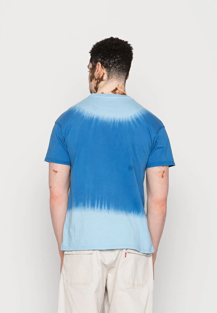 Mennace MENNACE UNISEX DIP – Print T-shirt – Blue