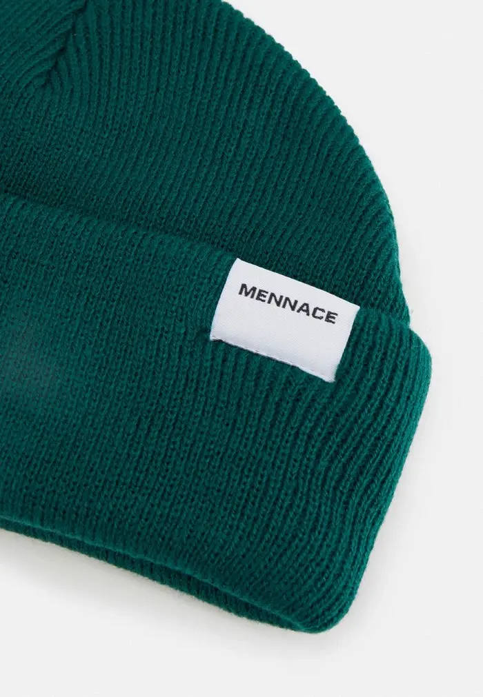 Mennace Mennace MINI ROLL BEANIE WITH TAB UNISEX – Beanie – Green