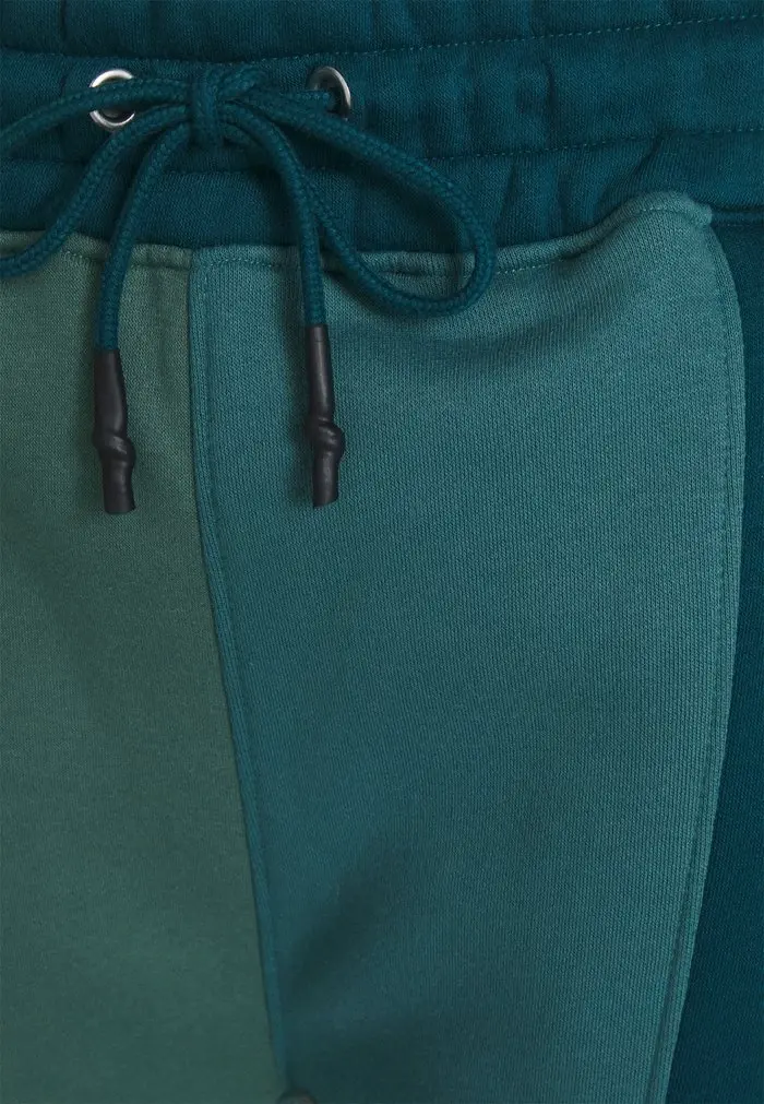 Mennace Mennace PATCHWORK JOGGER – Tracksuit Bottoms – Green