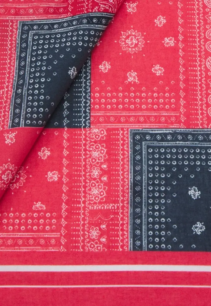 Mennace Mennace PATCHWORK PAISLEY BANDANA UNISEX – Foulard – Red
