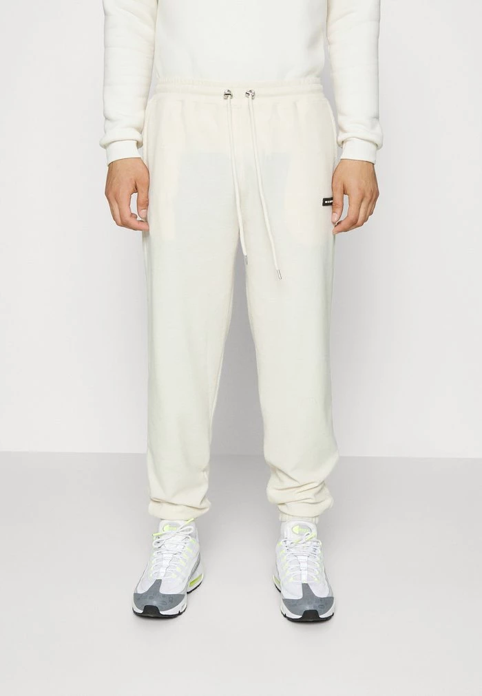 mennace Mennace REGULAR JOGGER – Tracksuit Bottoms – Off White