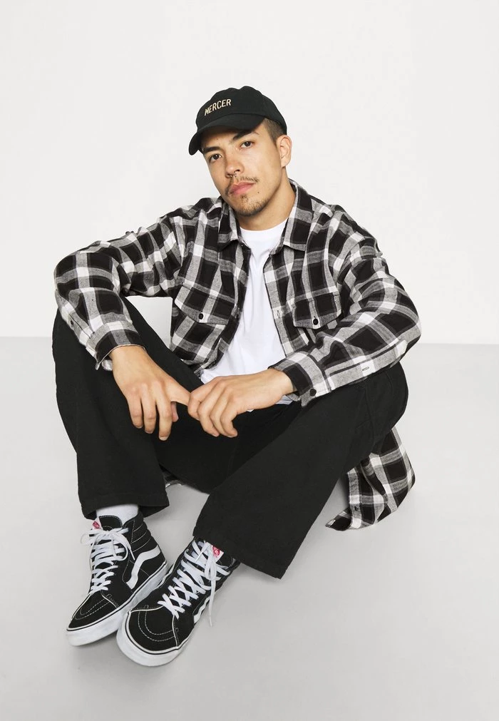 Mennace Mennace ROSEBOWL BANDANA AND CHECK SHIRT – Shirt – Black