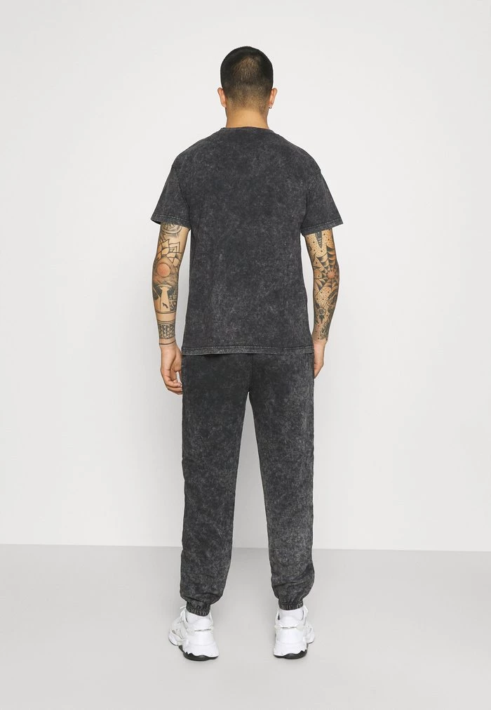 mennace Mennace ROSEBOWL BANDANA REGULAR JOGGER – Tracksuit Bottoms – Black