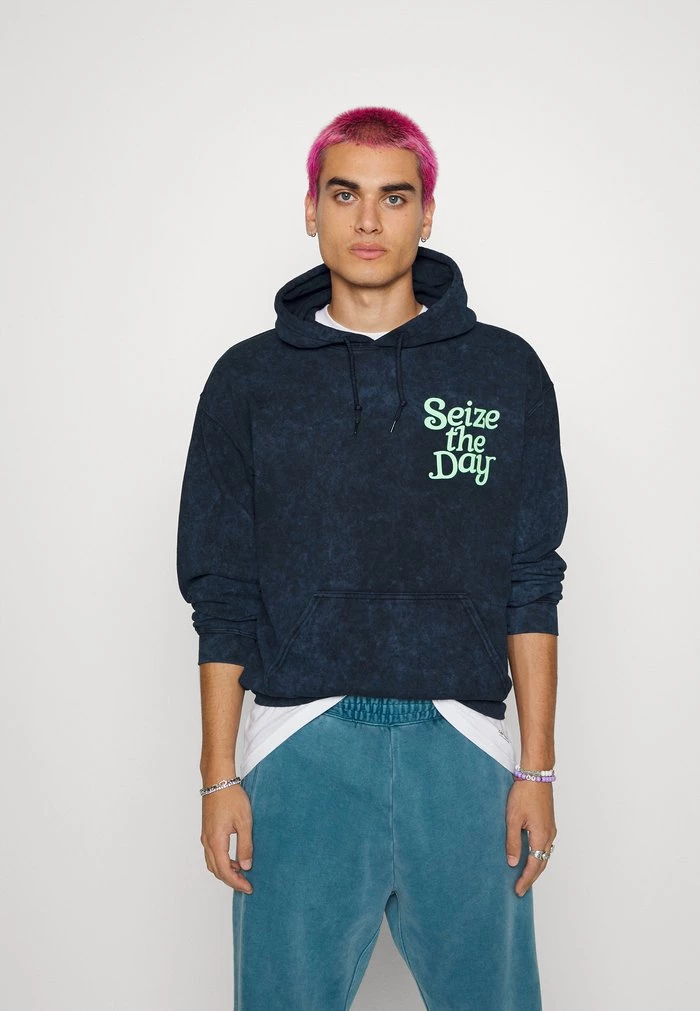 Mennace Mennace SEIZE THE DAY HOODIE – Sweatshirt – Black