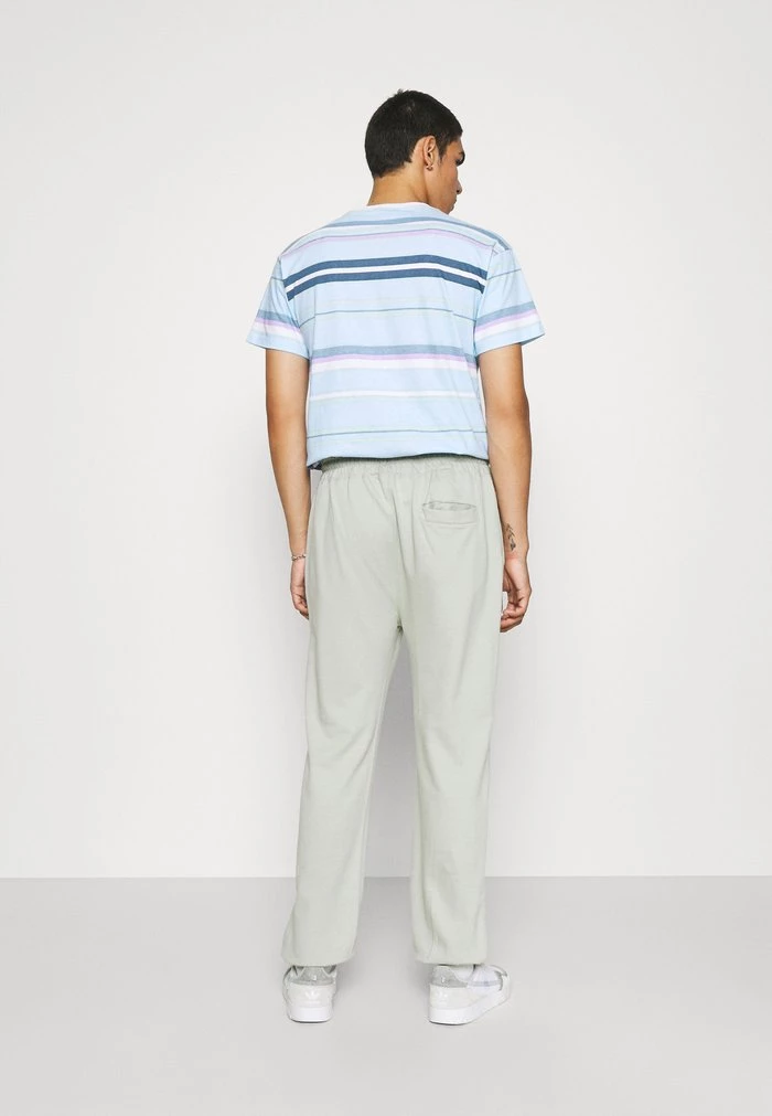 Mennace MENNACE SUNDAZE OVERSIZED JOGGER UNISEX – Tracksuit Bottoms – Green