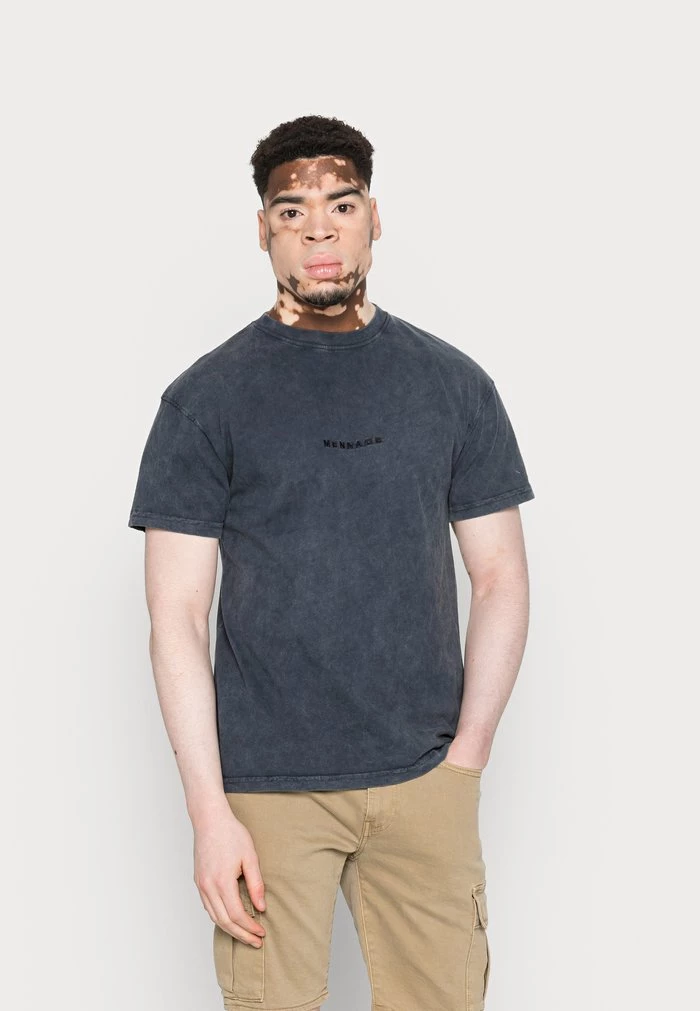 mennace MENNACE UNISEX EMBROIDERED WASHED – Basic T-shirt – Blue