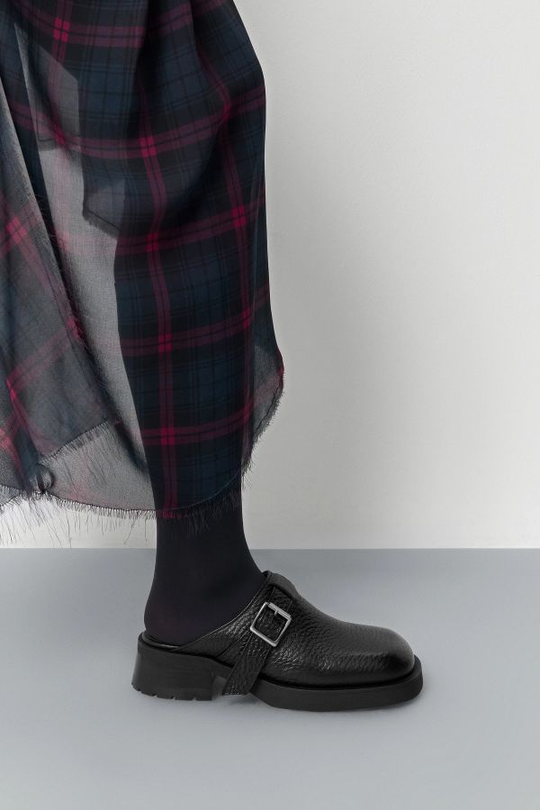 Miista Aroa Mules Black Grainy Leather