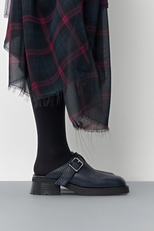 Miista Aroa Mules Navy Grainy Leather