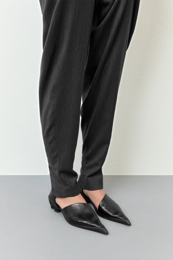 miista Delt Courts Black Leather