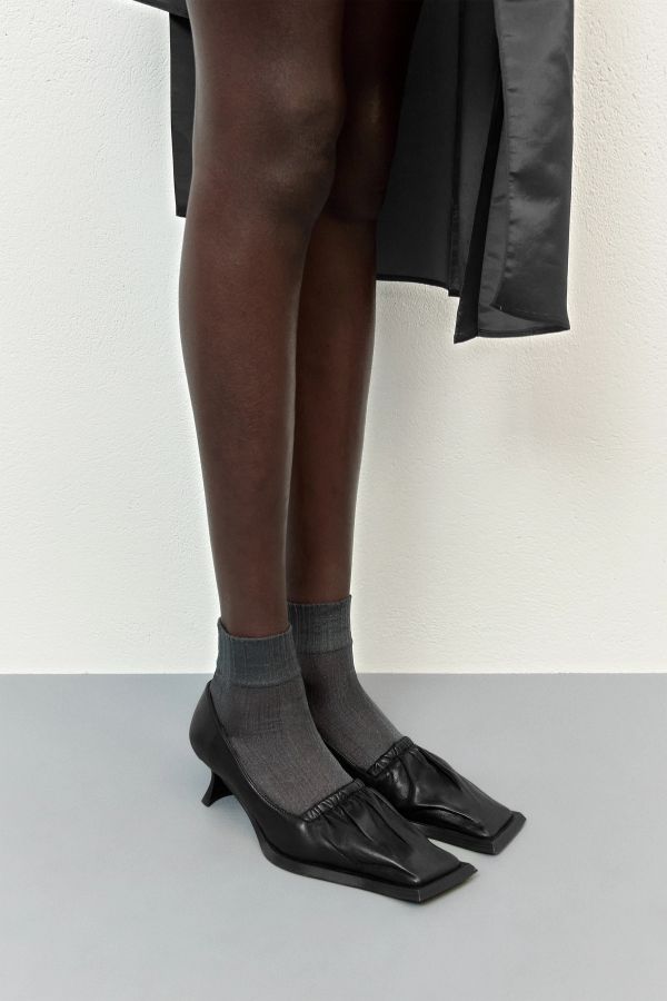 miista Kika Courts Black Leather