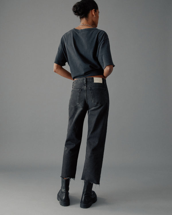 Mikuta The Black Cropped Straight Jeans