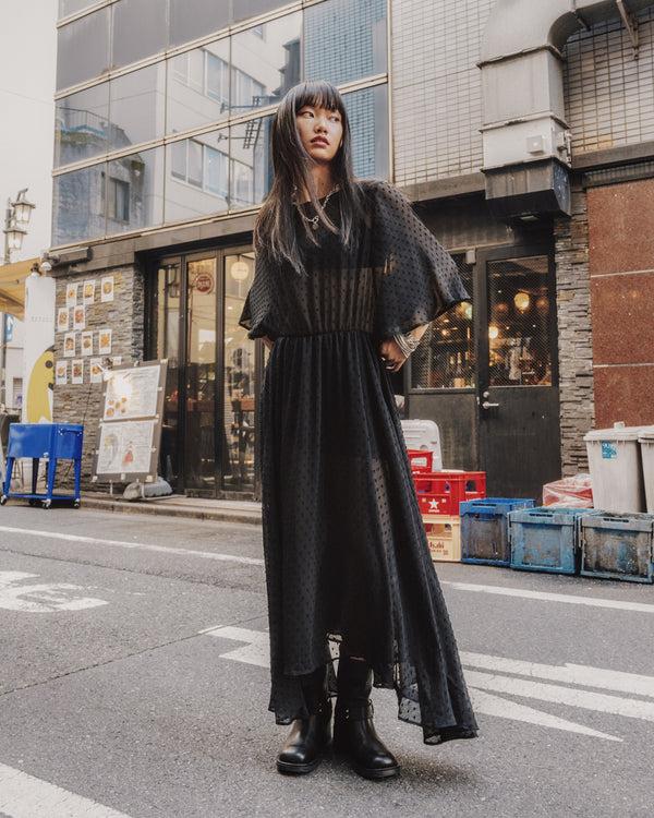 mikuta The Black Long Ruffle Dress