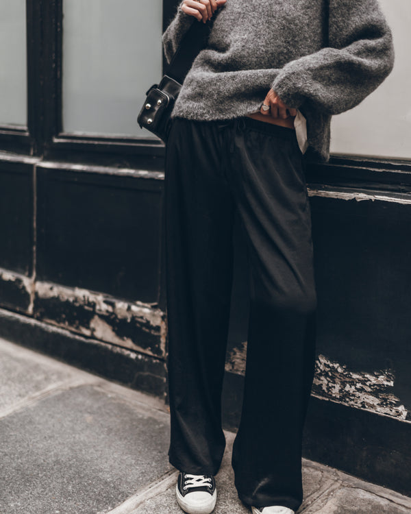 Mikuta The Black Slip Pants