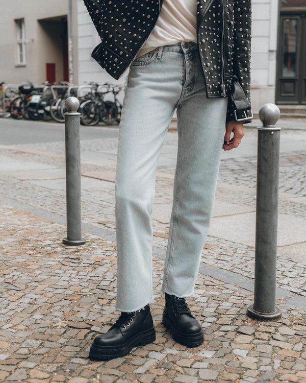 Mikuta The Blue Cropped Straight Jeans