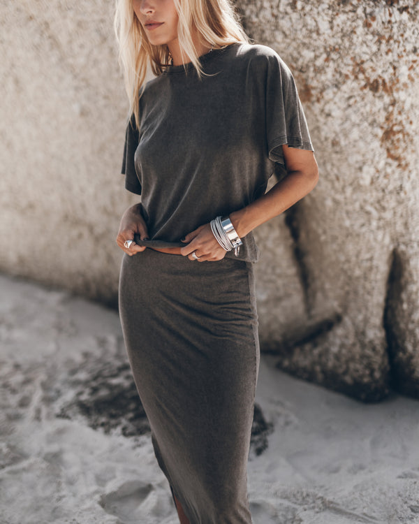 mikuta The Dark Faded Bat T-Shirt