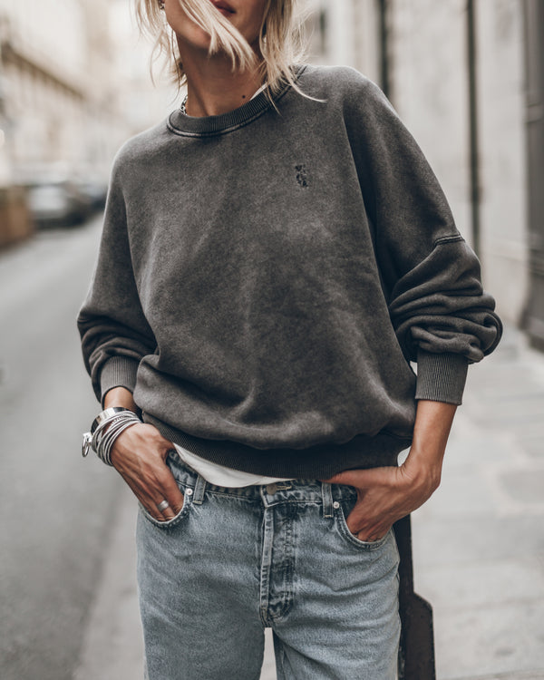 mikuta The Dark Faded Embroidered Standard Sweater