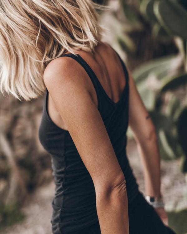 Mikuta The Dark Regular Tank Top