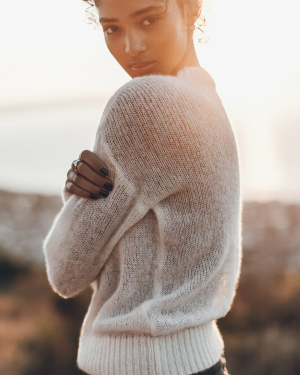 Mikuta The Ecru Fine Knitted Sweater