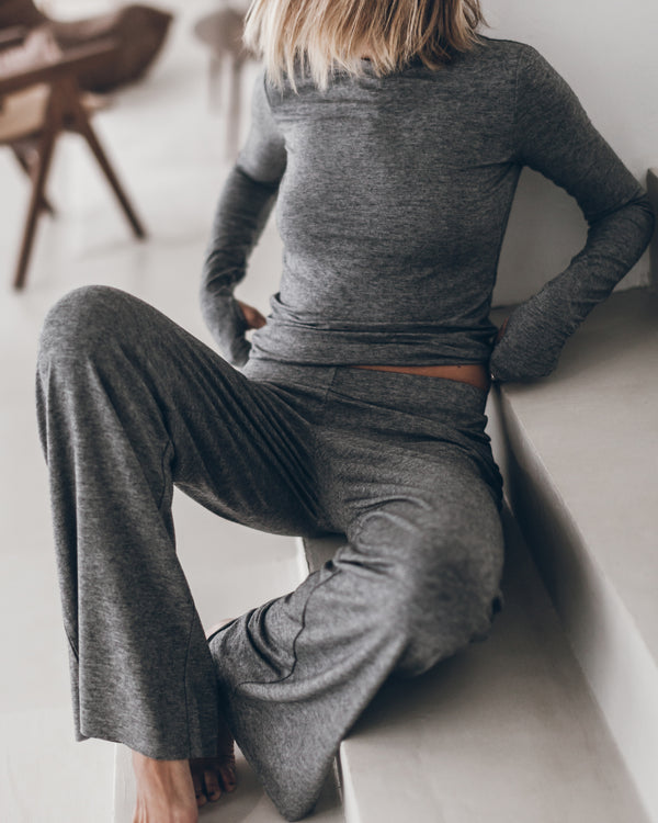 Mikuta The Grey Comfy Longsleeve