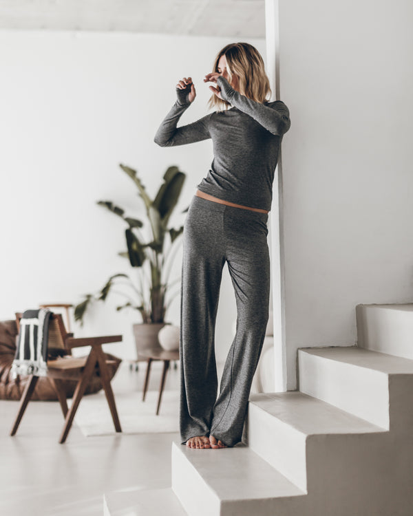 Mikuta The Grey Comfy Longsleeve