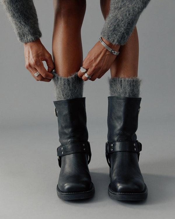 Mikuta The Grey Fluffy Alpaca Knit Socks