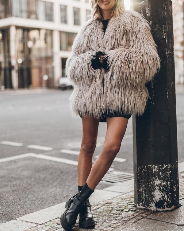 Mikuta The Light Fluffy Jacket