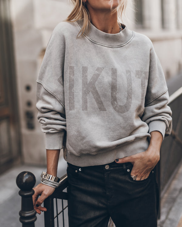 Mikuta The Light Mikuta Sweater