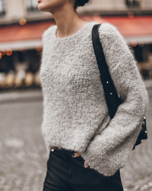 Mikuta The Light Sherpa Cropped Knitted Sweater