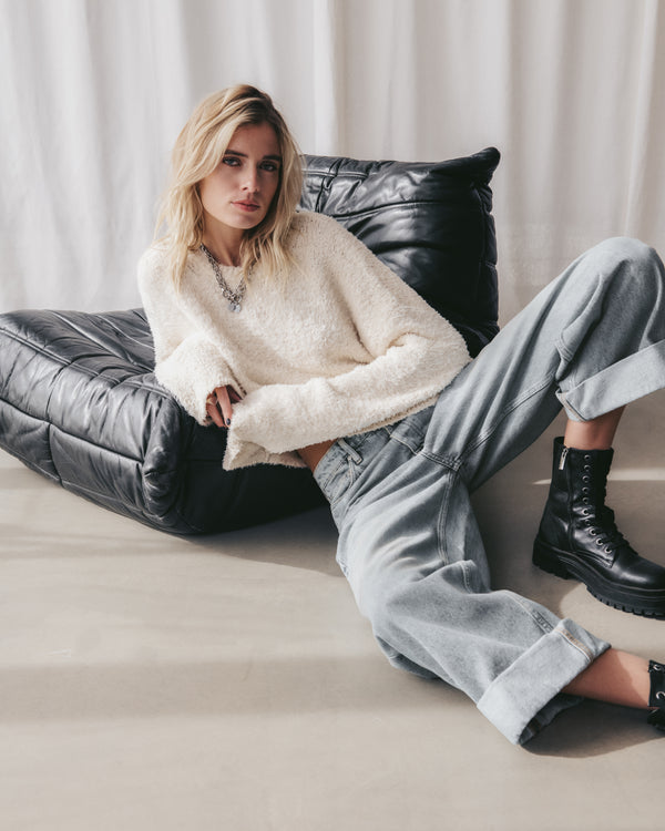 Mikuta The Light Soft Knitted Sweater