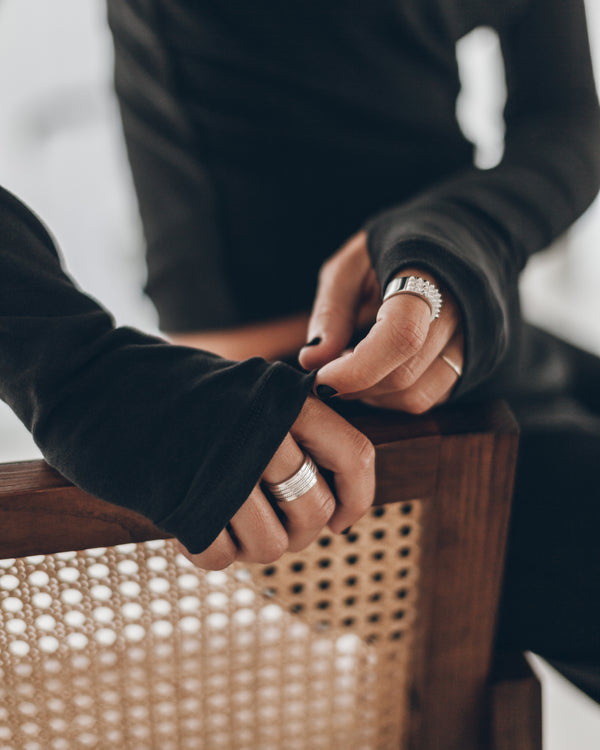 Mikuta The Spike Ring