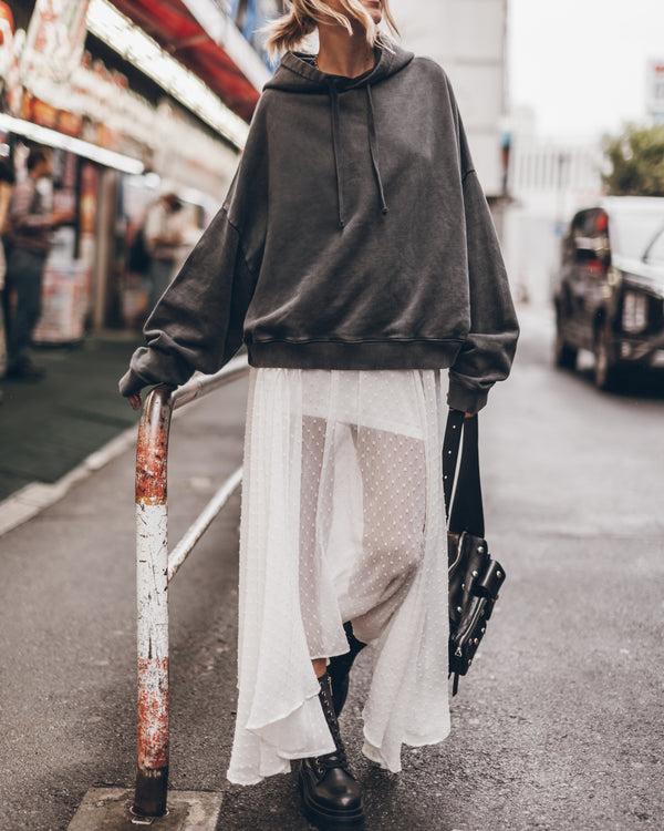 Mikuta The White Long Ruffle Skirt