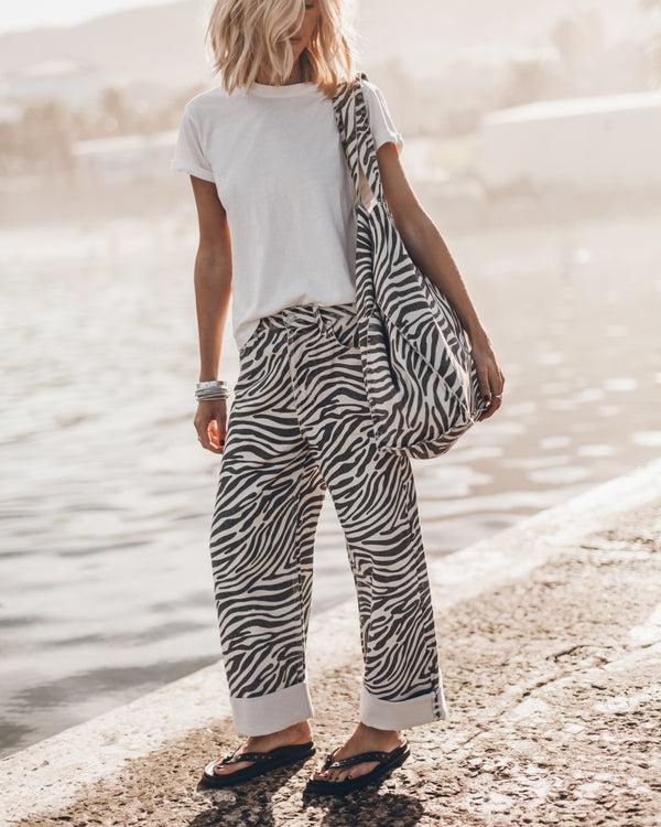 Mikuta The White Regular Cotton T-Shirt