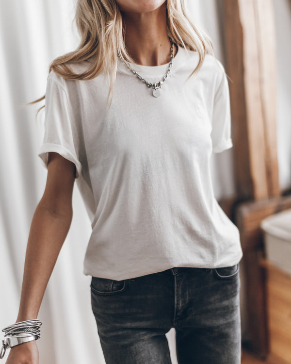 Mikuta The White Standard Logo T-Shirt