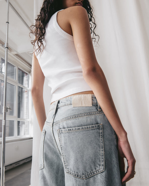 Mikuta The White Standard Tank Top