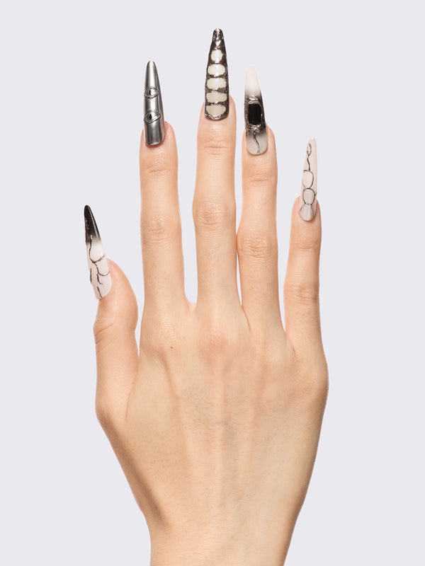 Minga London Chrome Crush Press On Nail Set