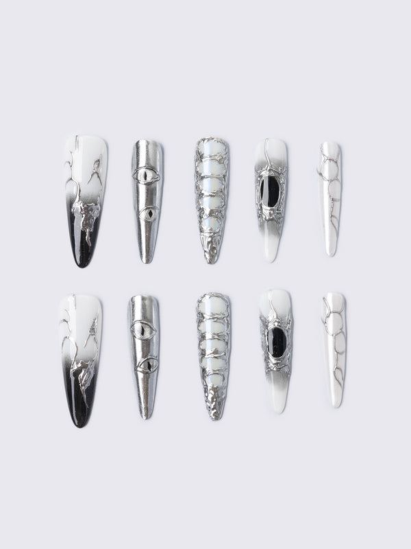 minga london Chrome Crush Press On Nail Set