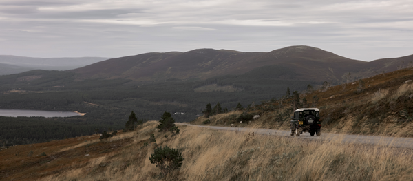 Mismo M/S Adventurer Into The Deep/Black