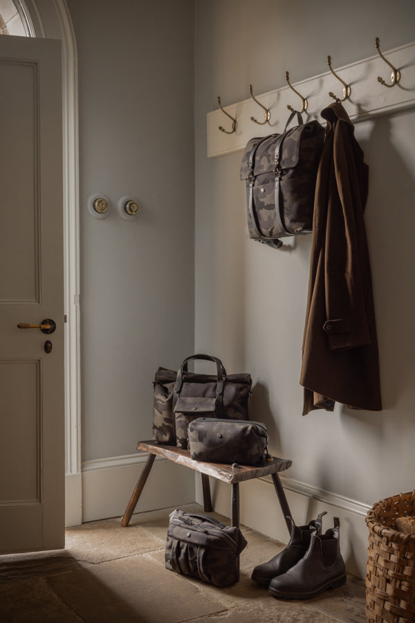 Mismo M/S Backpack Into The Deep/Black