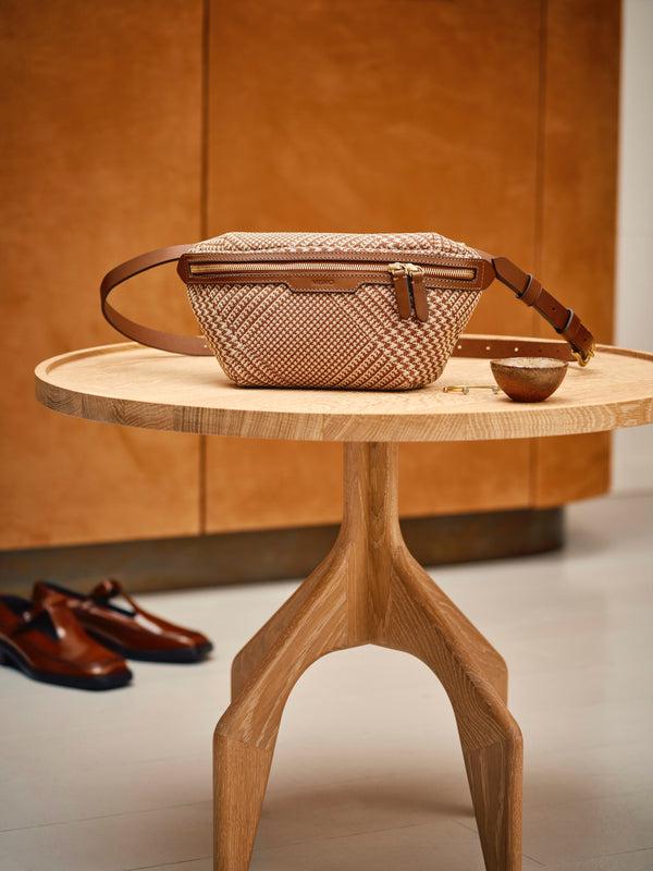 mismo M/S Belt Bag A Lovely Land/Cuoio